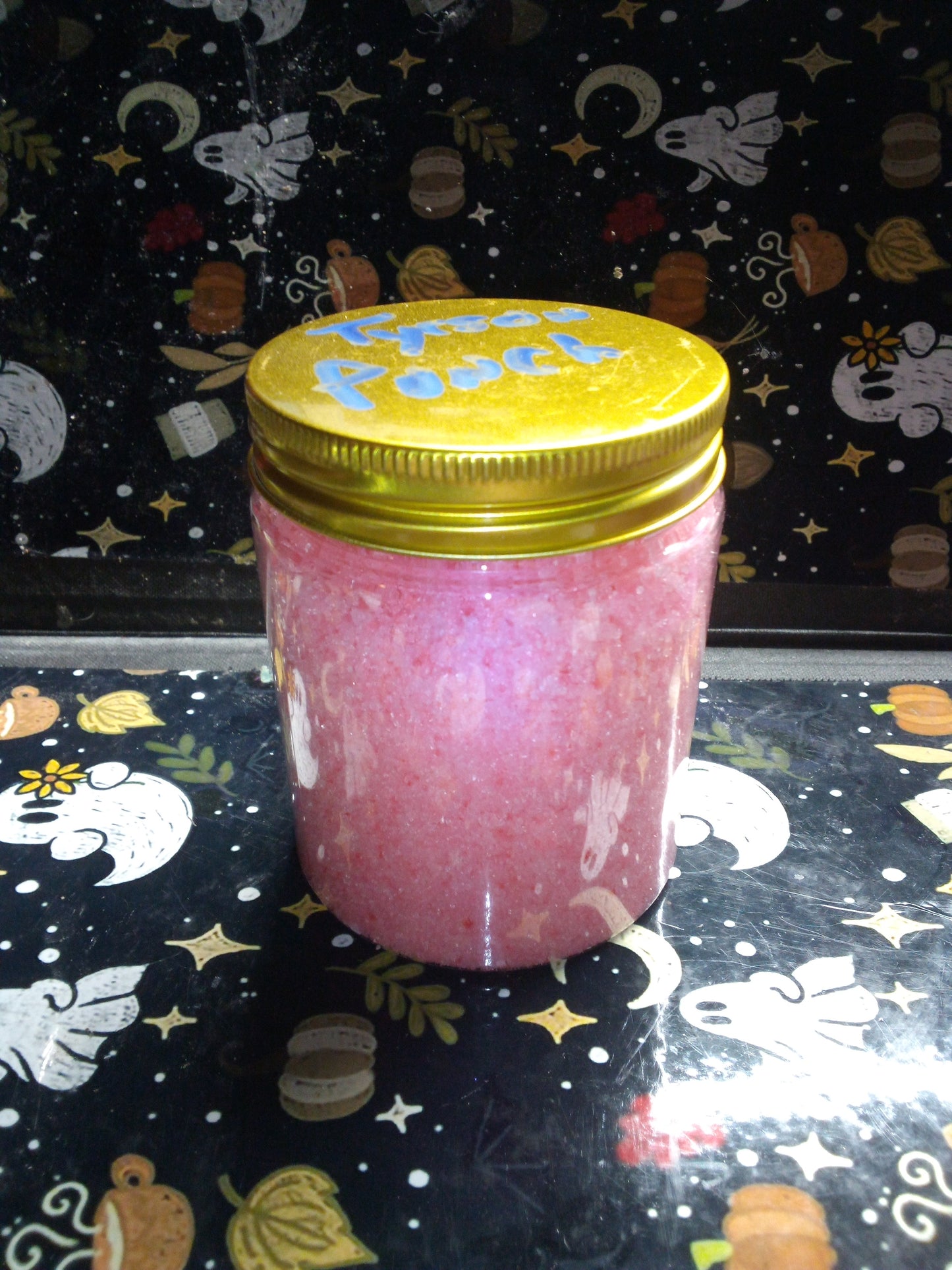 Tyrson Punch sugar scrub