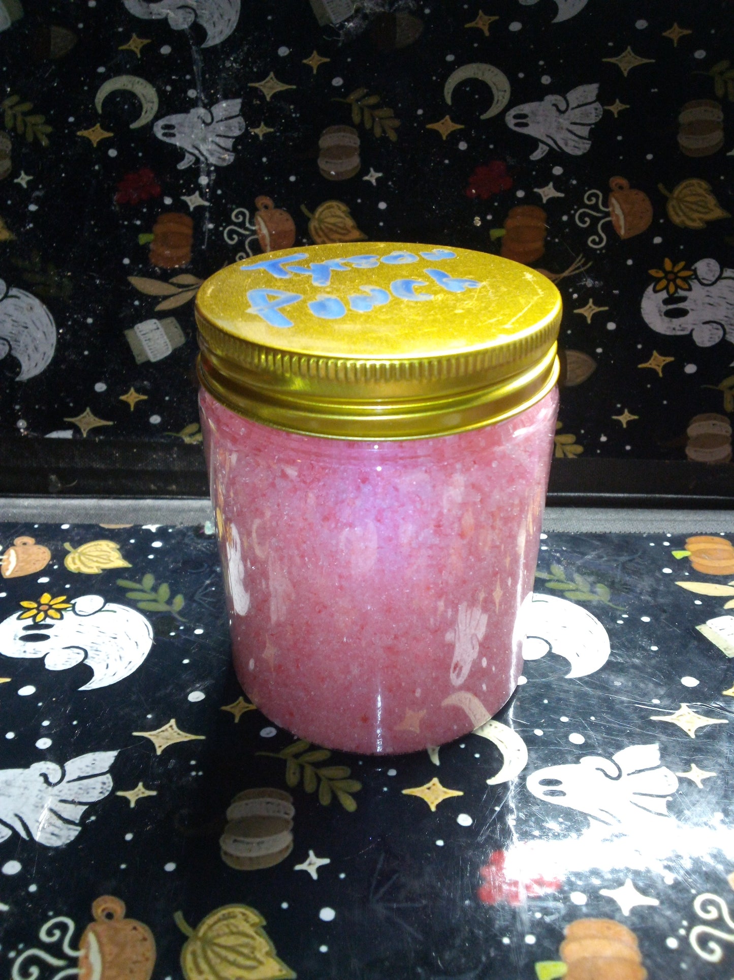Tyrson Punch sugar scrub