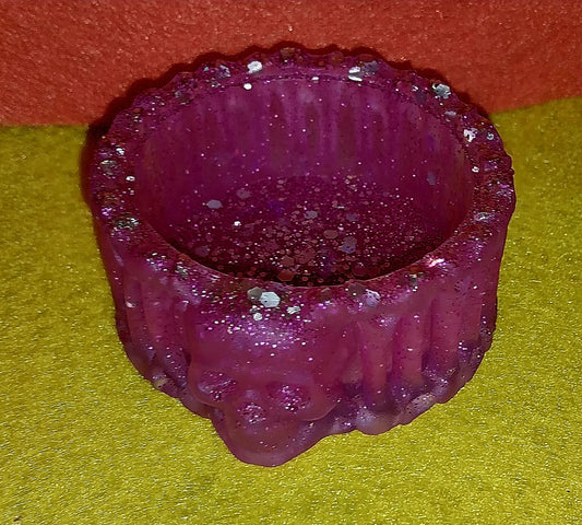 Skull, Bones Candle holder
